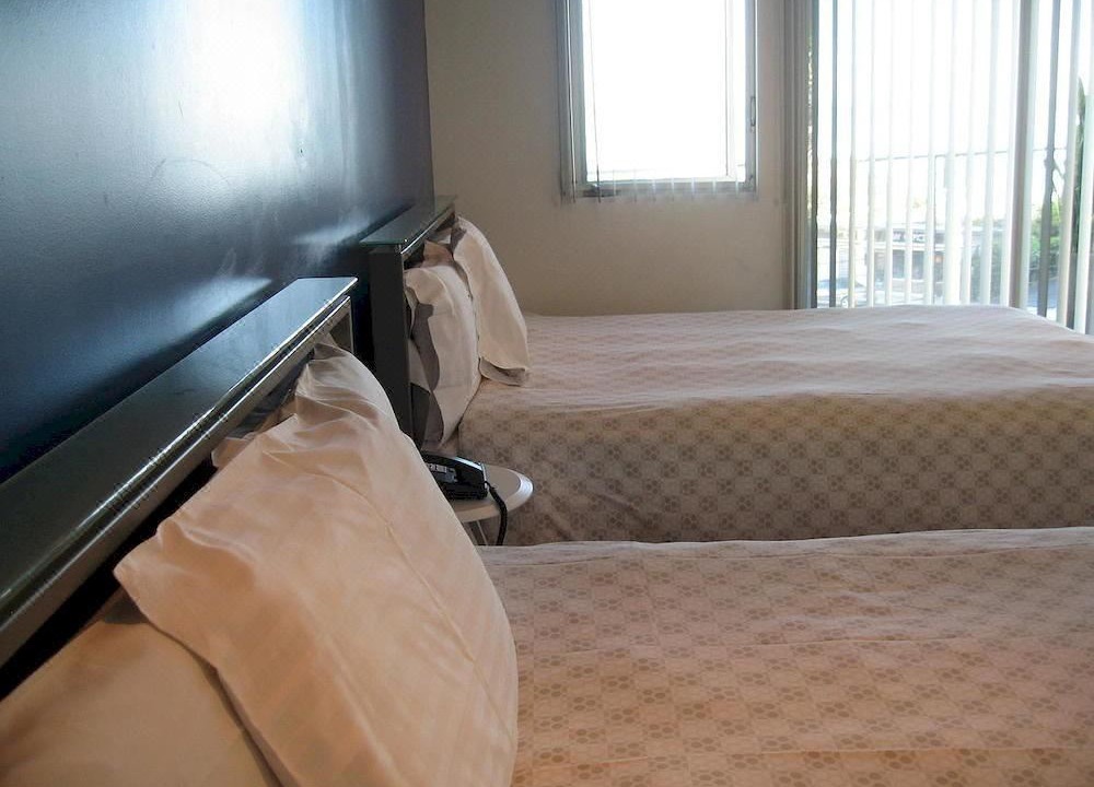 Photo of Bedroom in Eastern Malibu