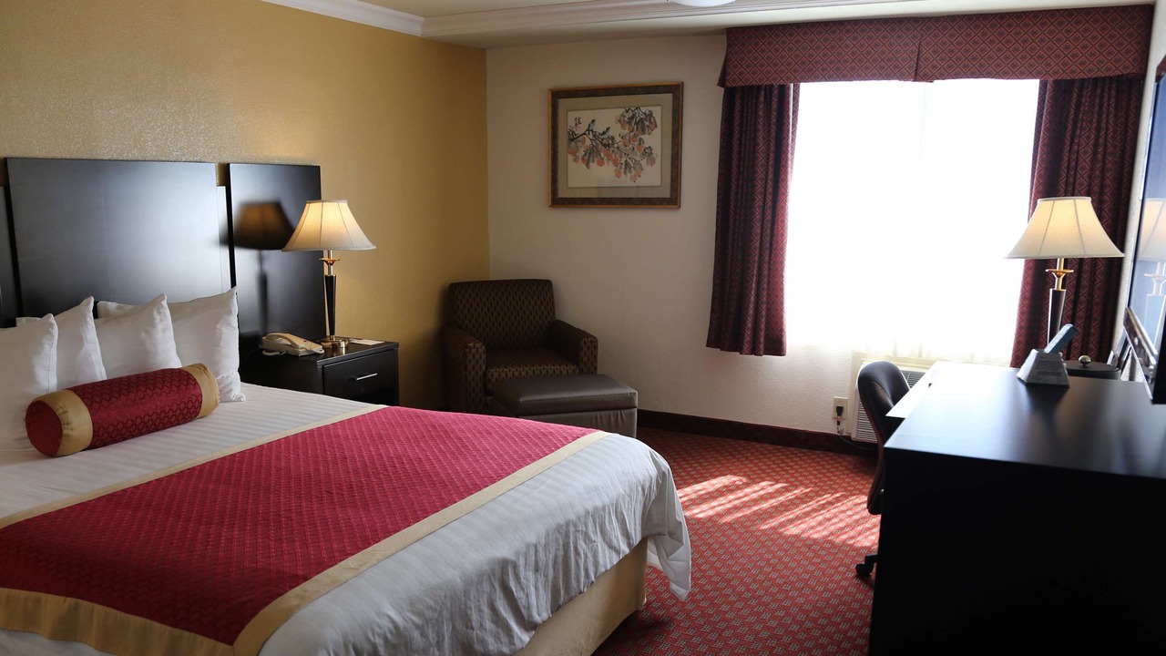 Photo of Bedroom in Lawndale