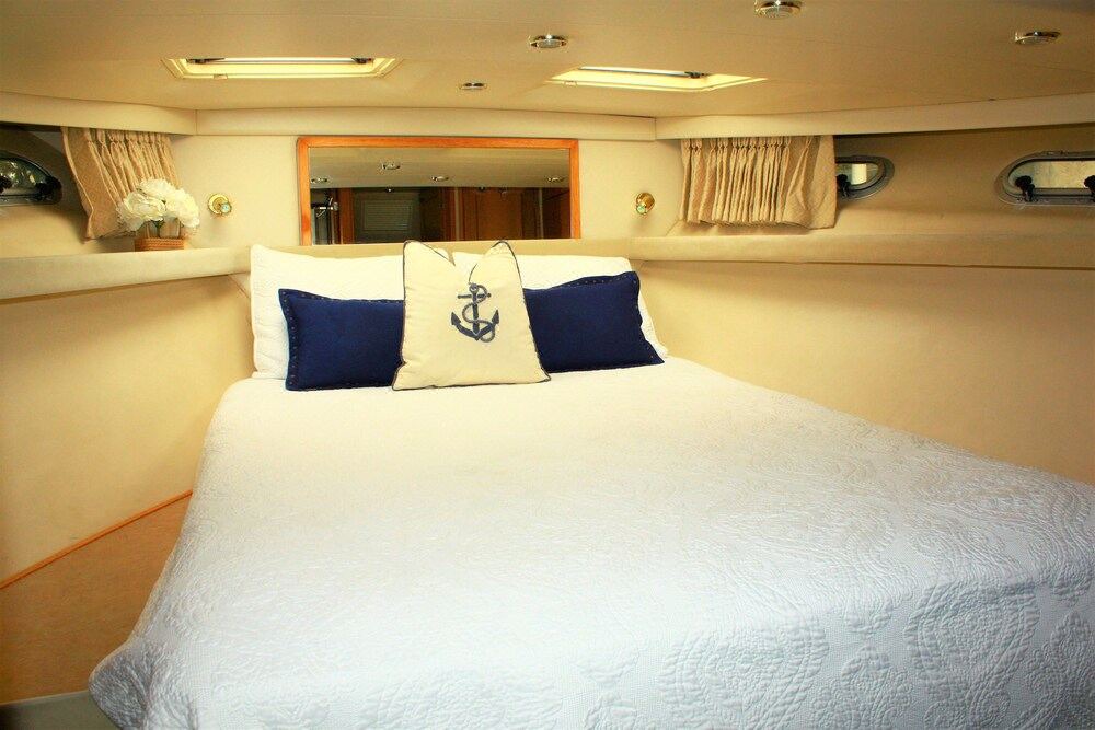 Photo of Bedroom in Waterfront