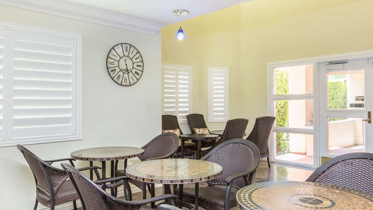 Photo of Livingroom in Duarte