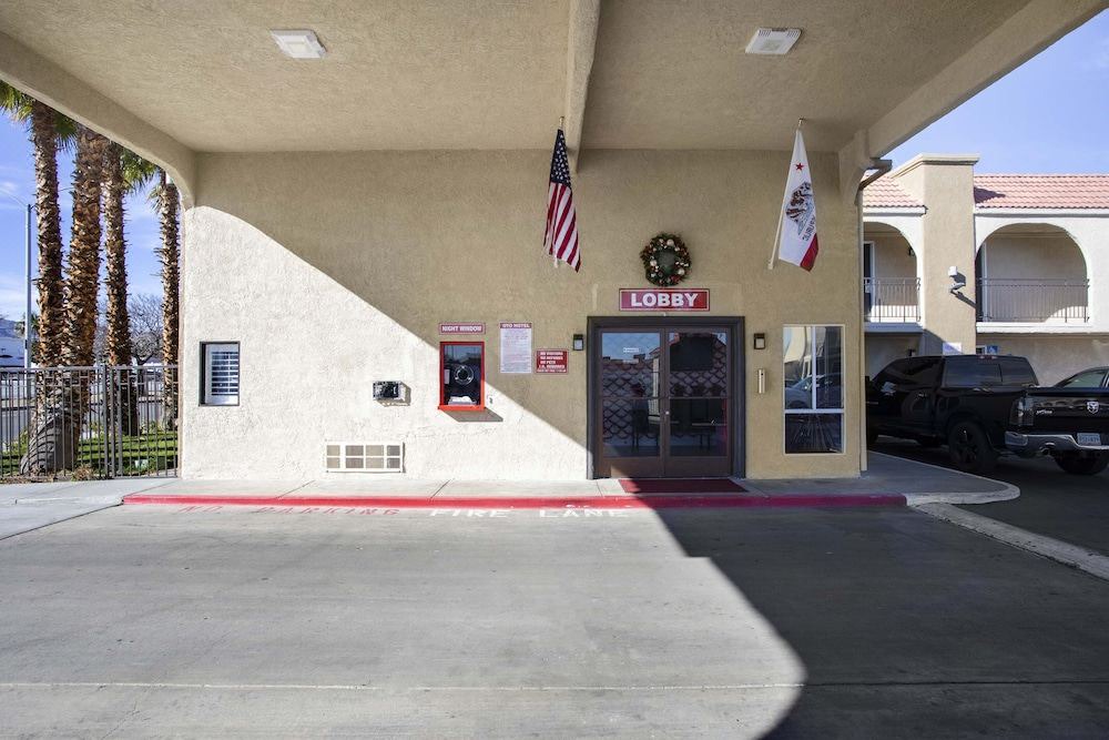 Photo of Buildings in Palmdale