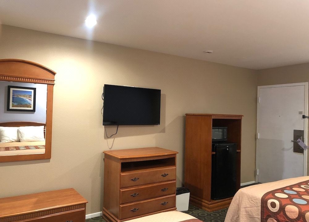 Photo of Livingroom in Orange