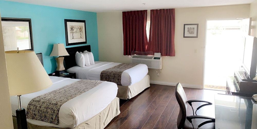Photo of Bedroom in Buena Park