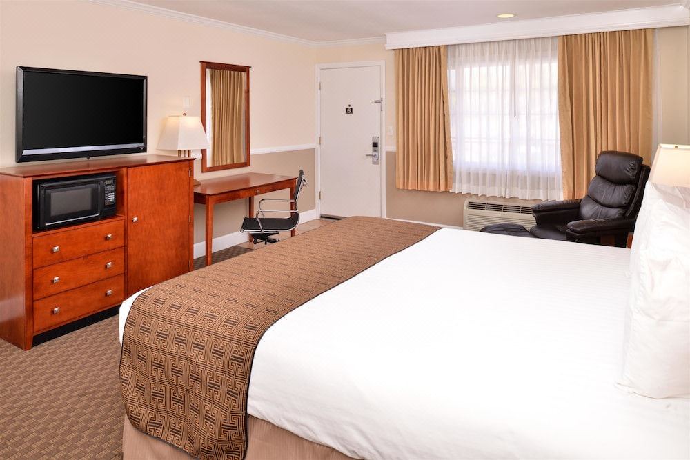 Photo of Bedroom in San Juan Capistrano