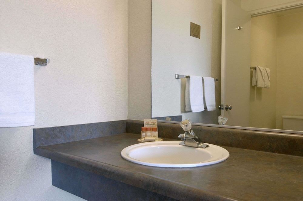 Photo of Bathroom in Yuba City