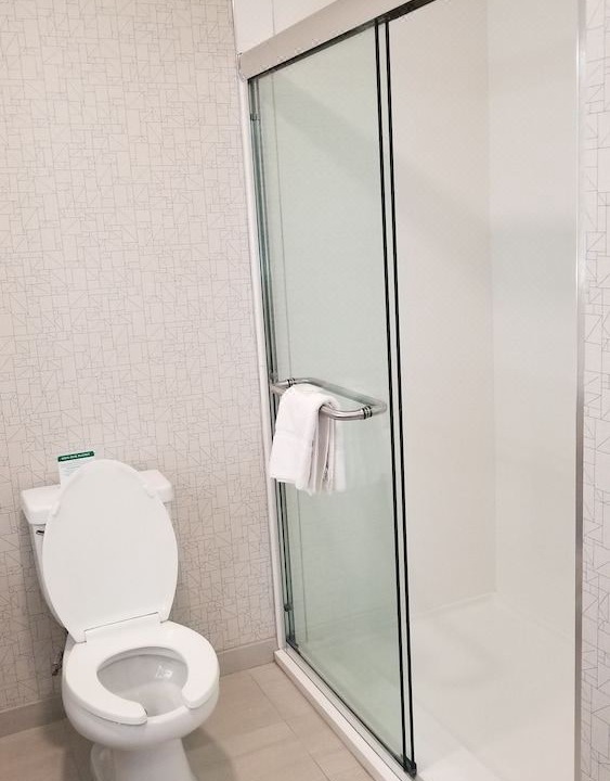 Photo of Bathroom in Lake Forest
