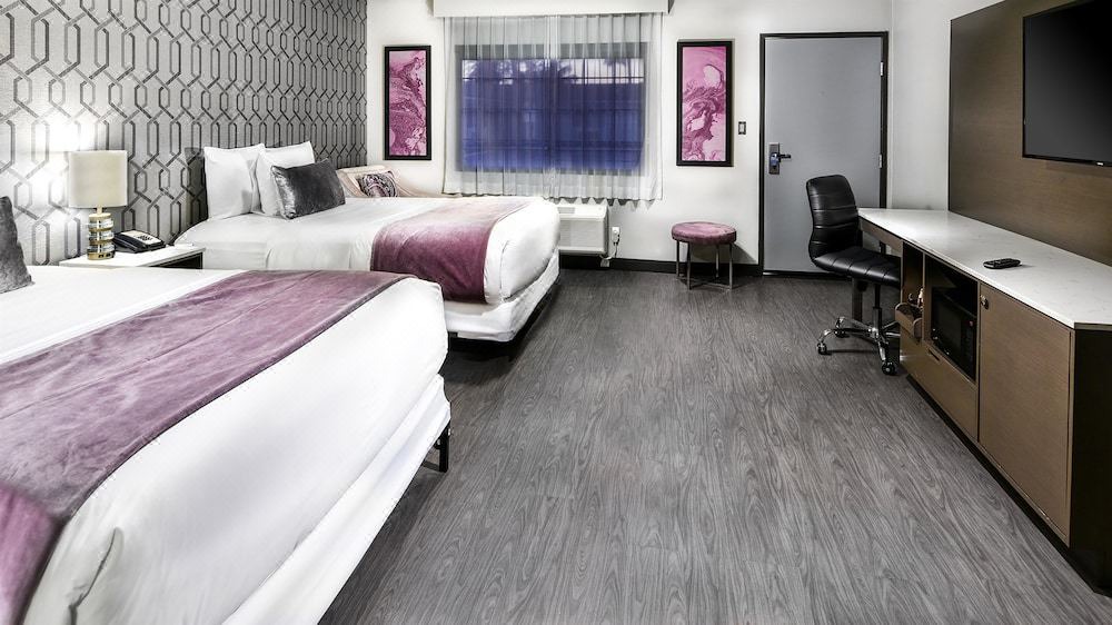 Photo of Bedroom in Hollywood