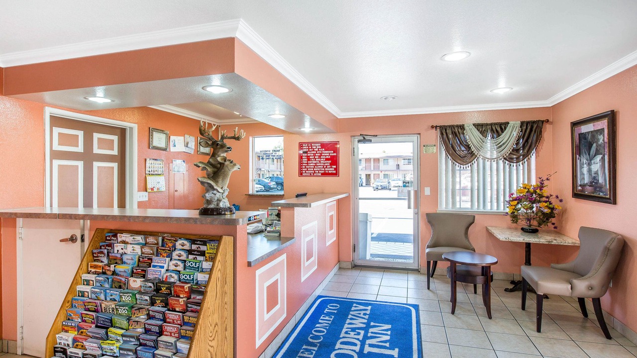 Photo of Livingroom in Carousel