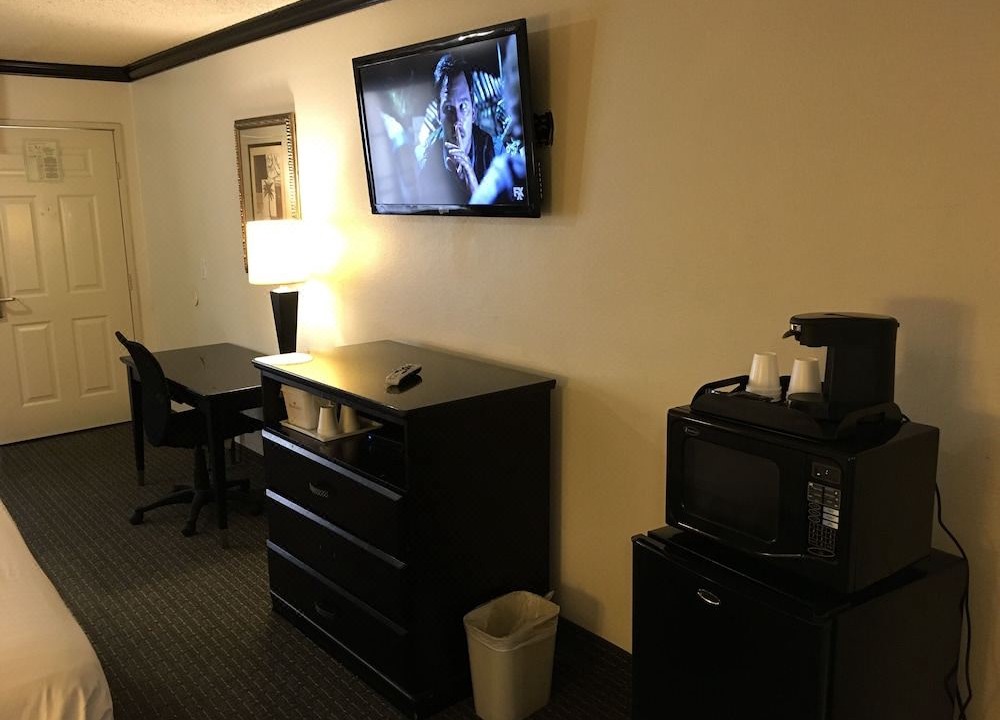 Photo of Livingroom in Ontario