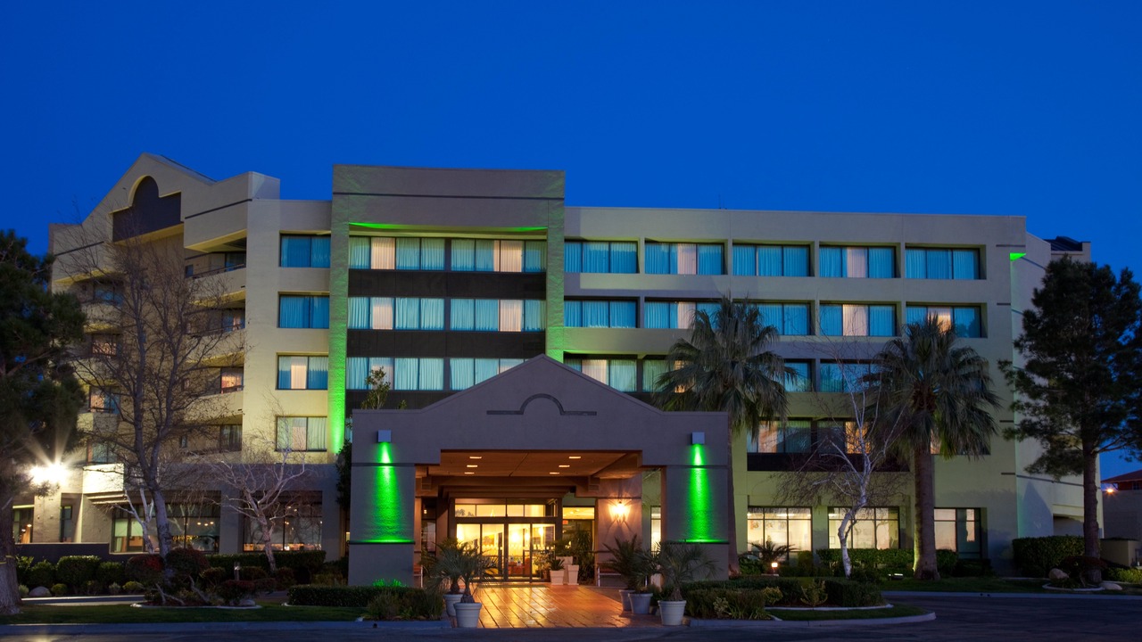 Photo of Buildings in Palmdale