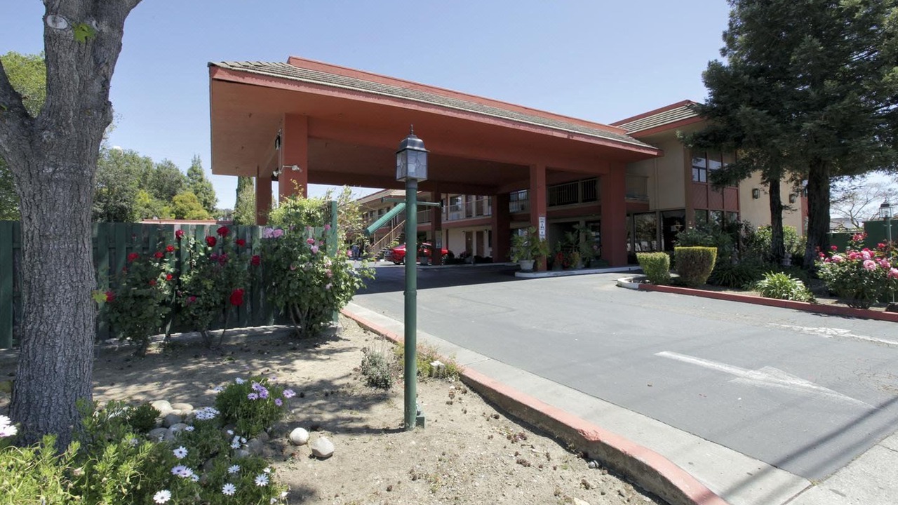 Photo of Buildings in Gilroy