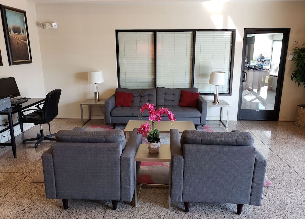 Photo of Livingroom in West Park Community