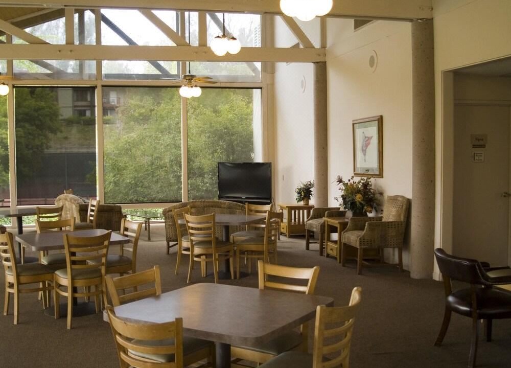 Photo of Livingroom in San Diego Country Estates