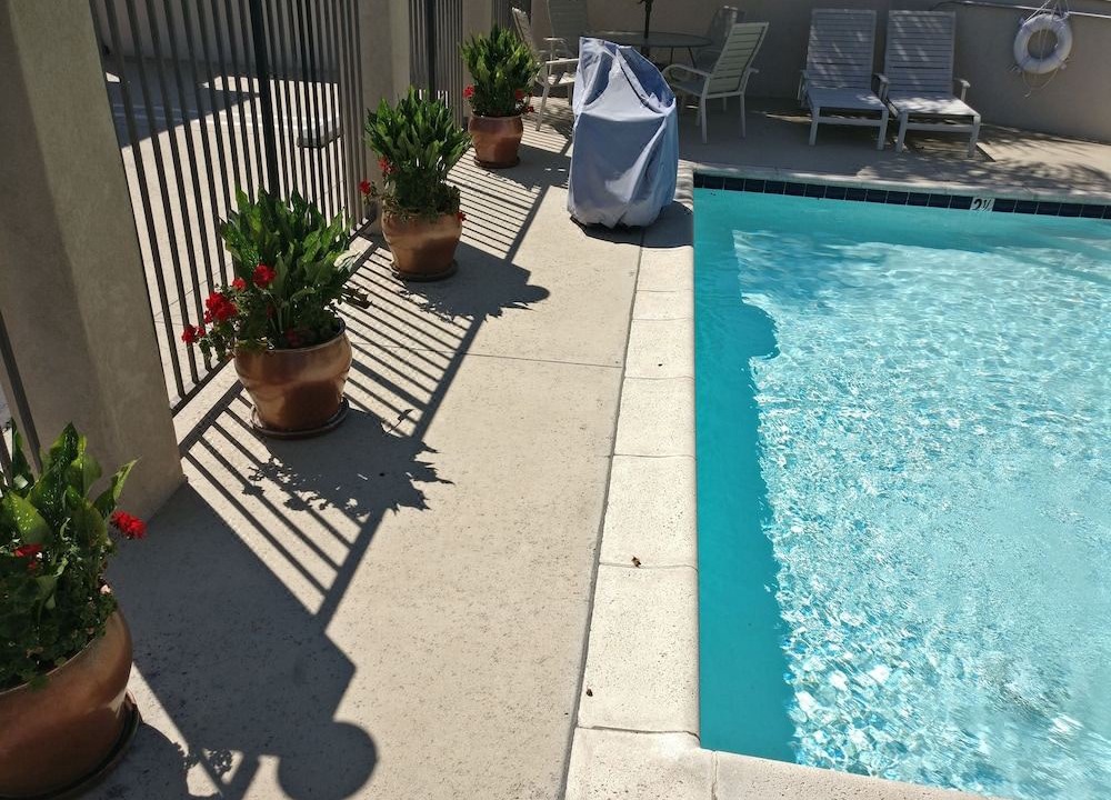 Photo of Outdoor in Burbank