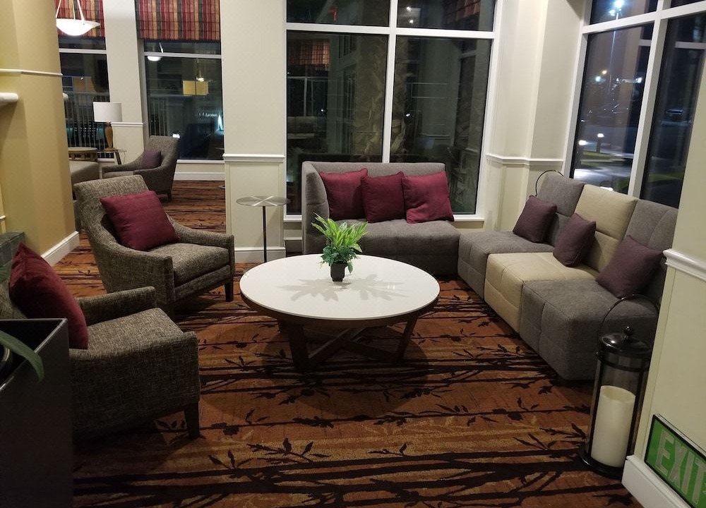 Photo of Livingroom in Victorville