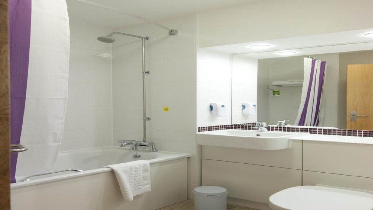 Photo of Bathroom in Abingdon