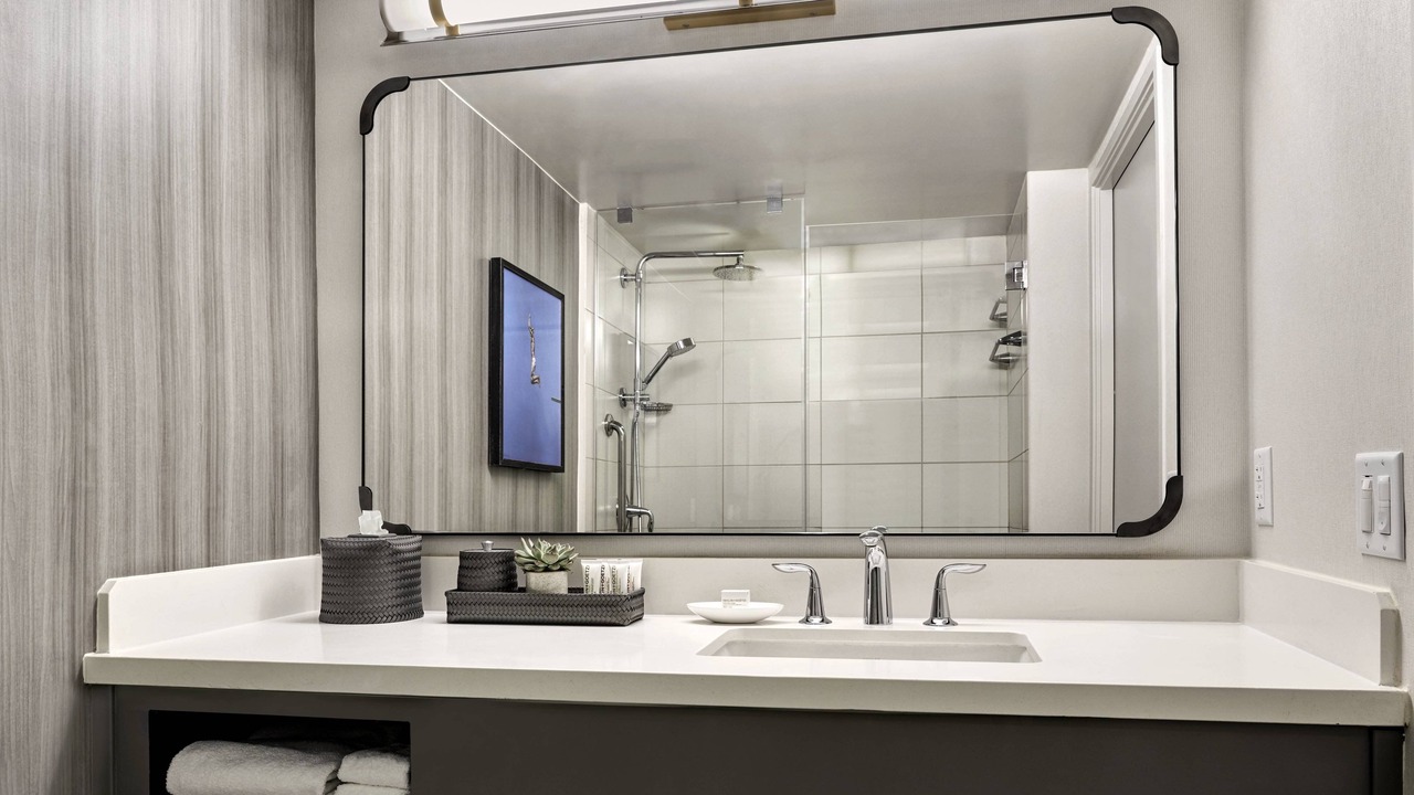 Photo of Bathroom in Manhattan Beach