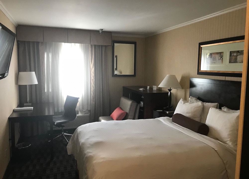 Photo of Bedroom in Monterey Park