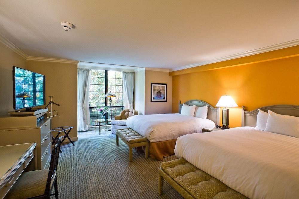 Photo of Bedroom in Saratoga