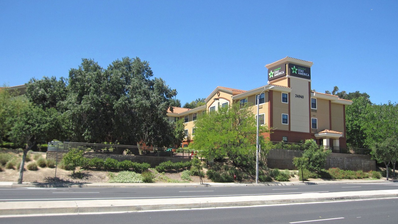 Photo of Buildings in Stevenson Ranch