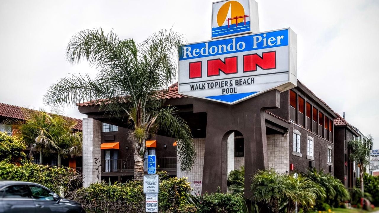 Photo of Buildings in South Redondo