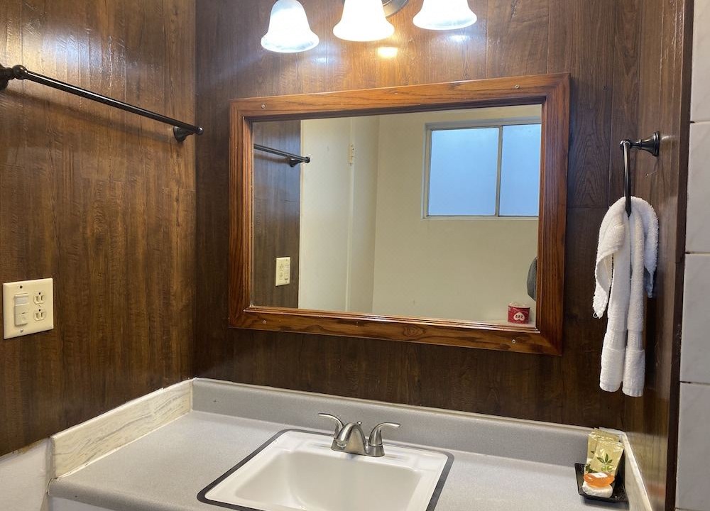 Photo of Bathroom in Orange