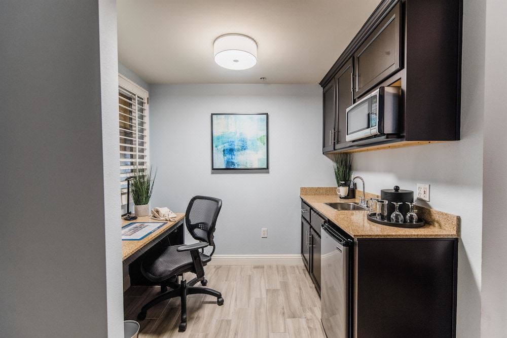 Photo of Livingroom in Tree Section