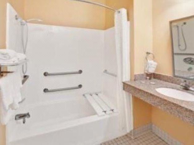 Photo of Bathroom in Norco
