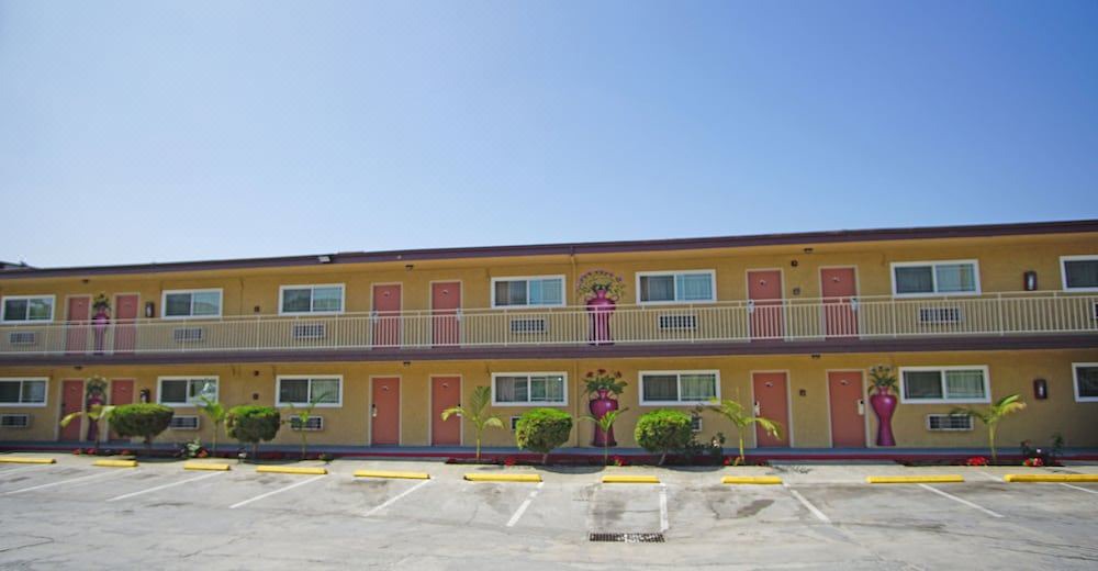 Photo of Buildings in West Athens