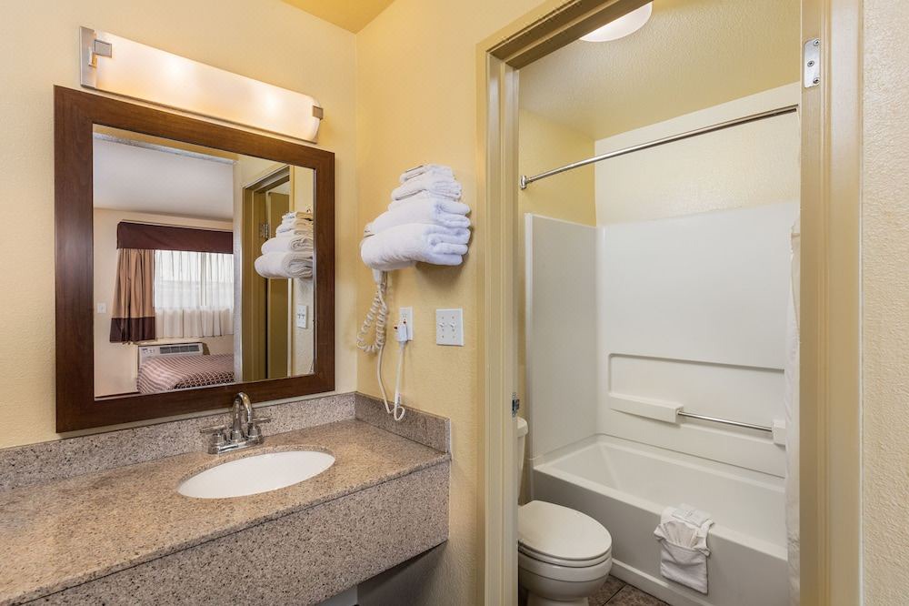 Photo of Bathroom in Tustin