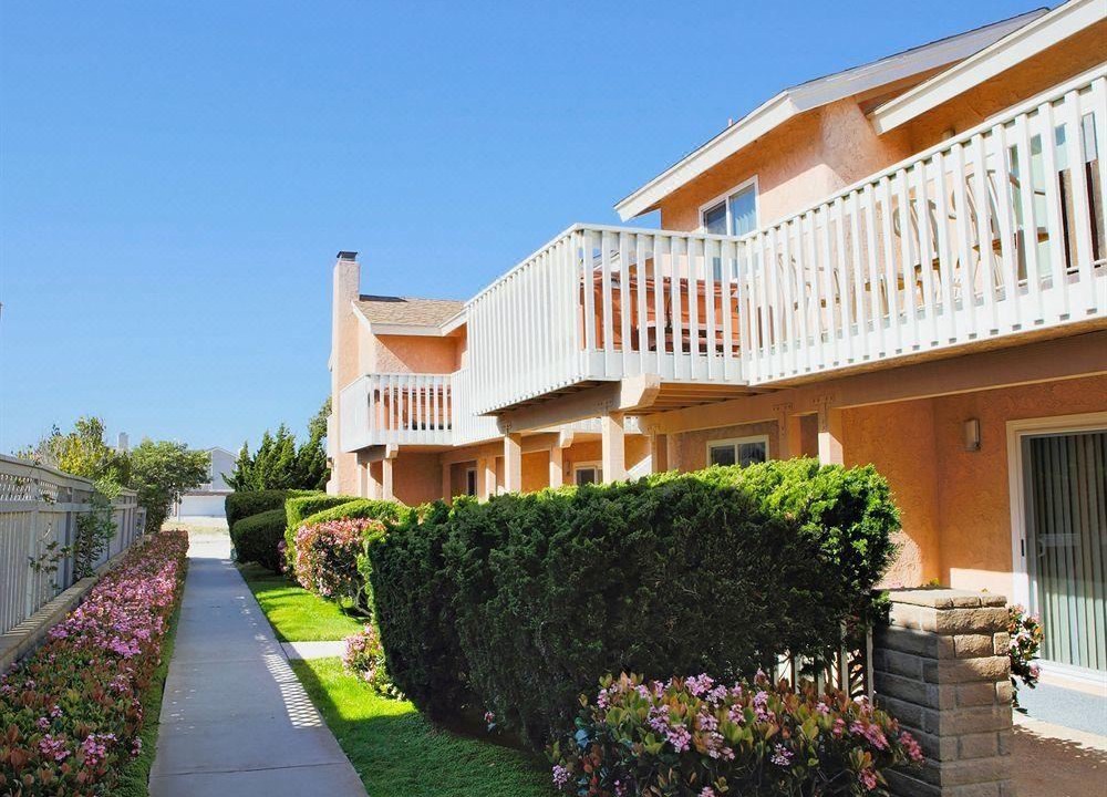 Photo of Buildings in Oxnard Shores