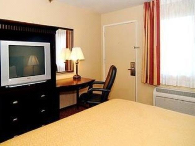 Photo of Bedroom in San Bernardino
