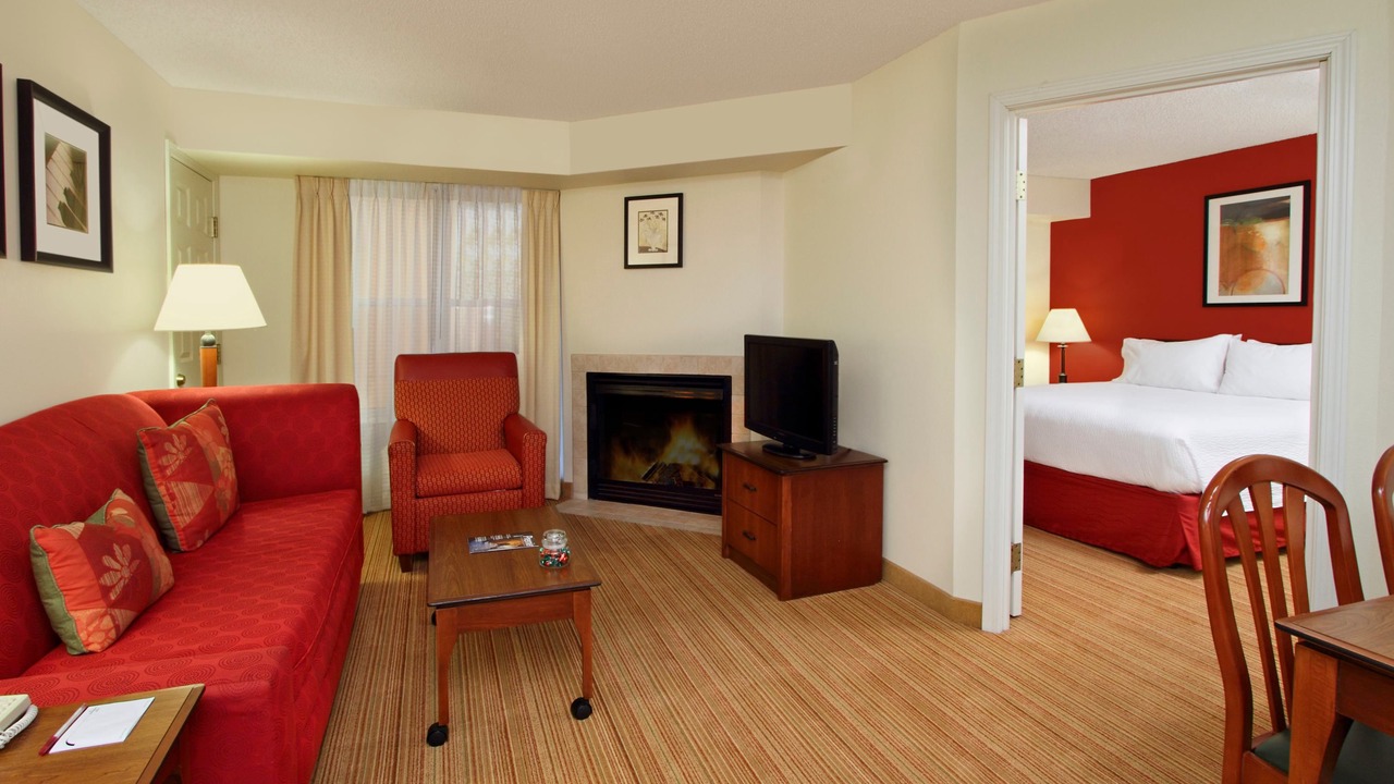 Photo of Livingroom in Anaheim Hills