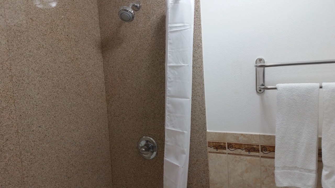 Photo of Bathroom in Northwest Anaheim