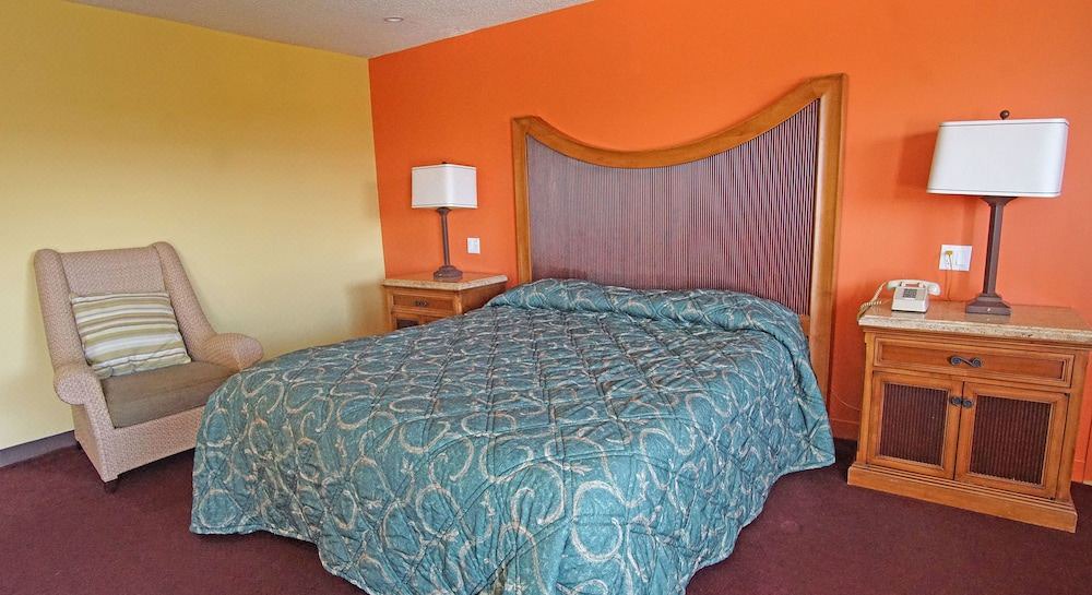 Photo of Bedroom in West Athens