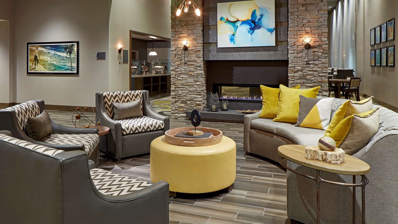 Photo of Livingroom in North Redondo