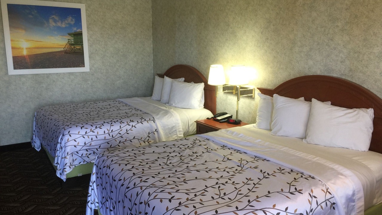 Photo of Bedroom in Lawndale