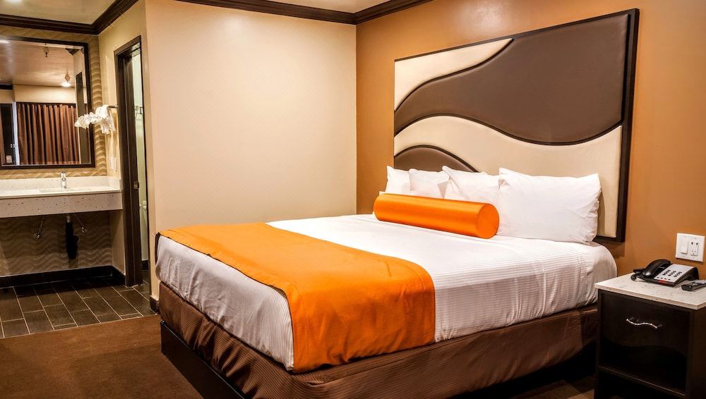 Photo of Bedroom in South Redondo