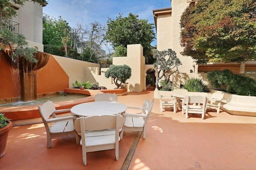 Photo of Patio Balcony in Old Monterey