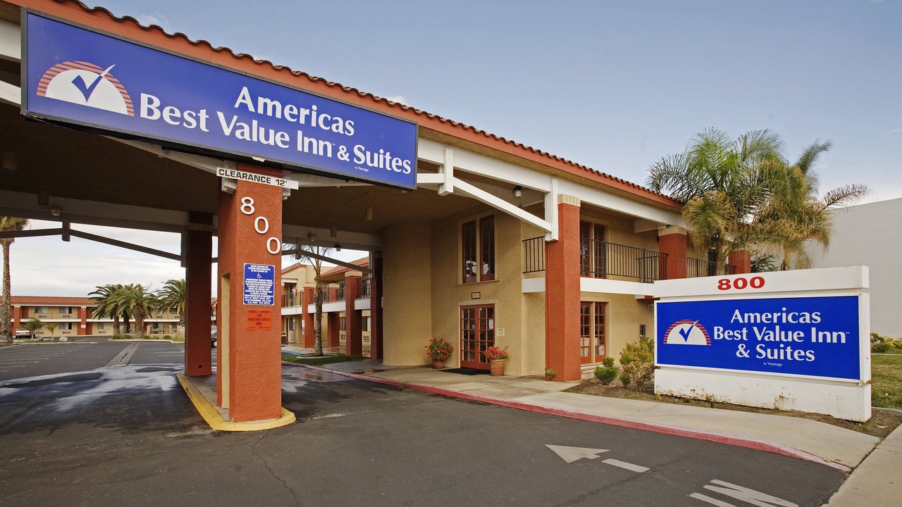 Photo of Buildings in Hemet