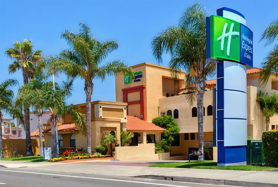 Photo of Buildings in East Side Costa Mesa