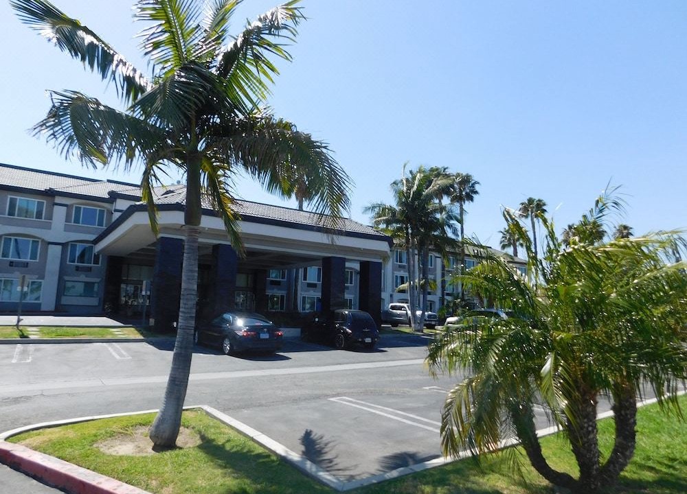 Photo of Buildings in Placentia