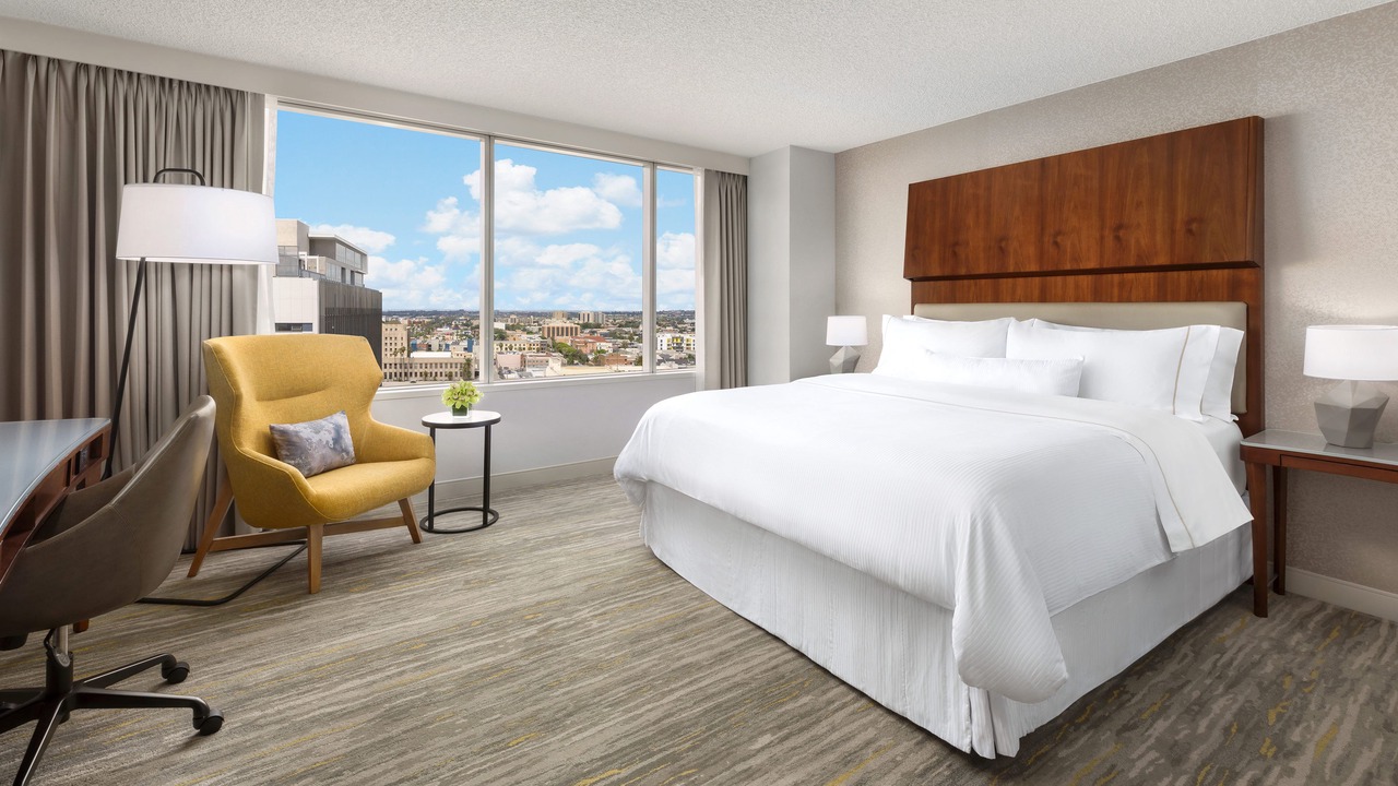 Photo of Bedroom in Downtown Long Beach