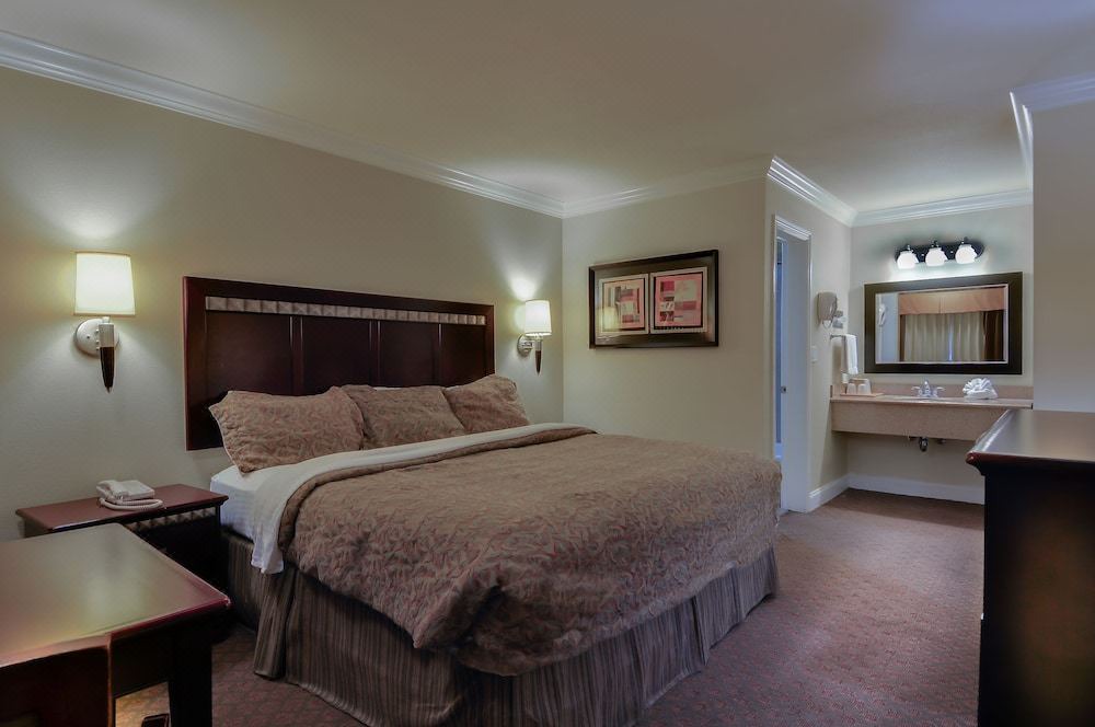 Photo of Bedroom in East Whittier