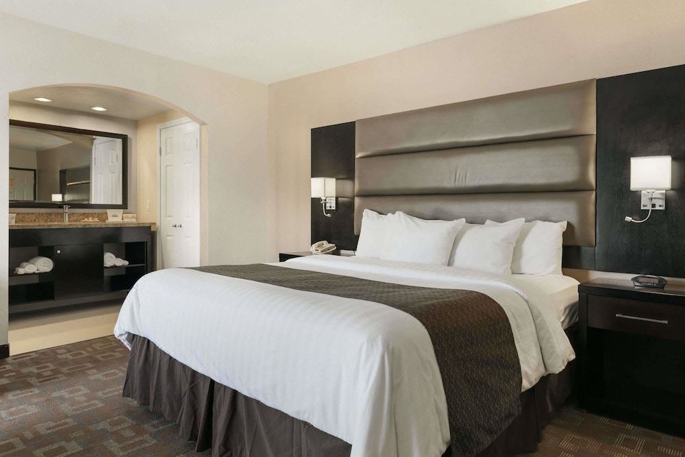 Photo of Bedroom in Downey