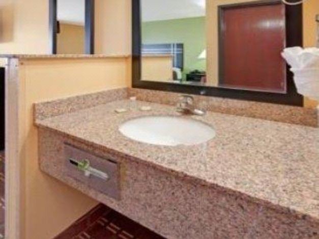 Photo of Bathroom in Norco