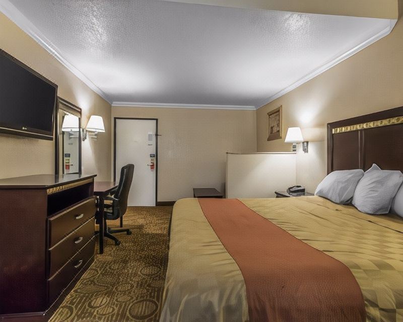 Photo of Bedroom in Fallbrook