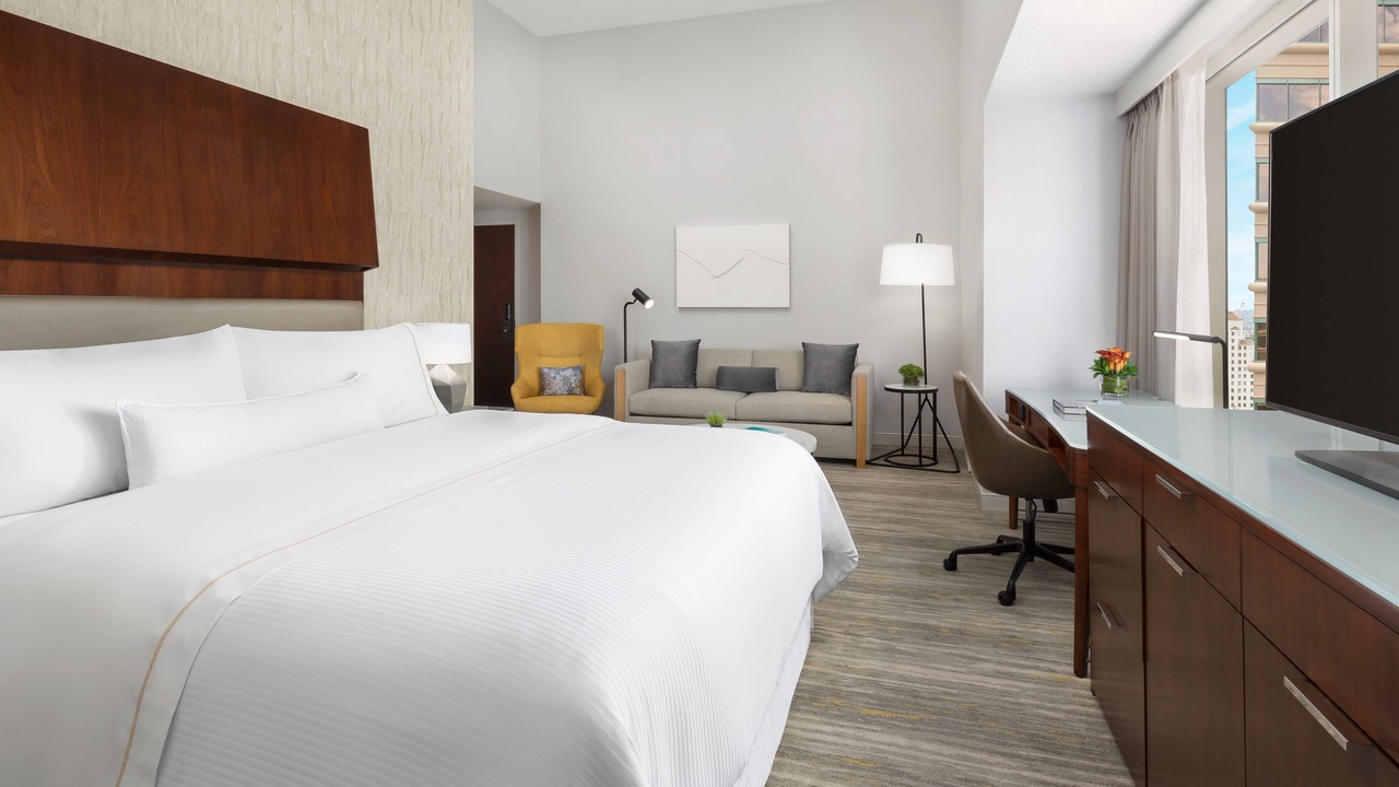 Photo of Bedroom in Downtown Long Beach