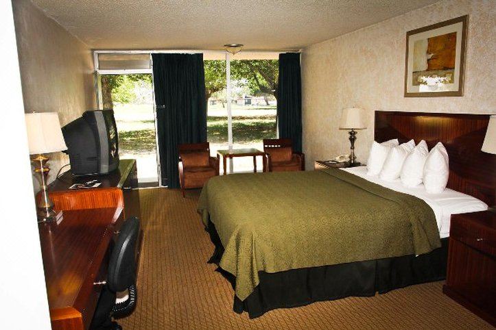 Photo of Bedroom in Victorville