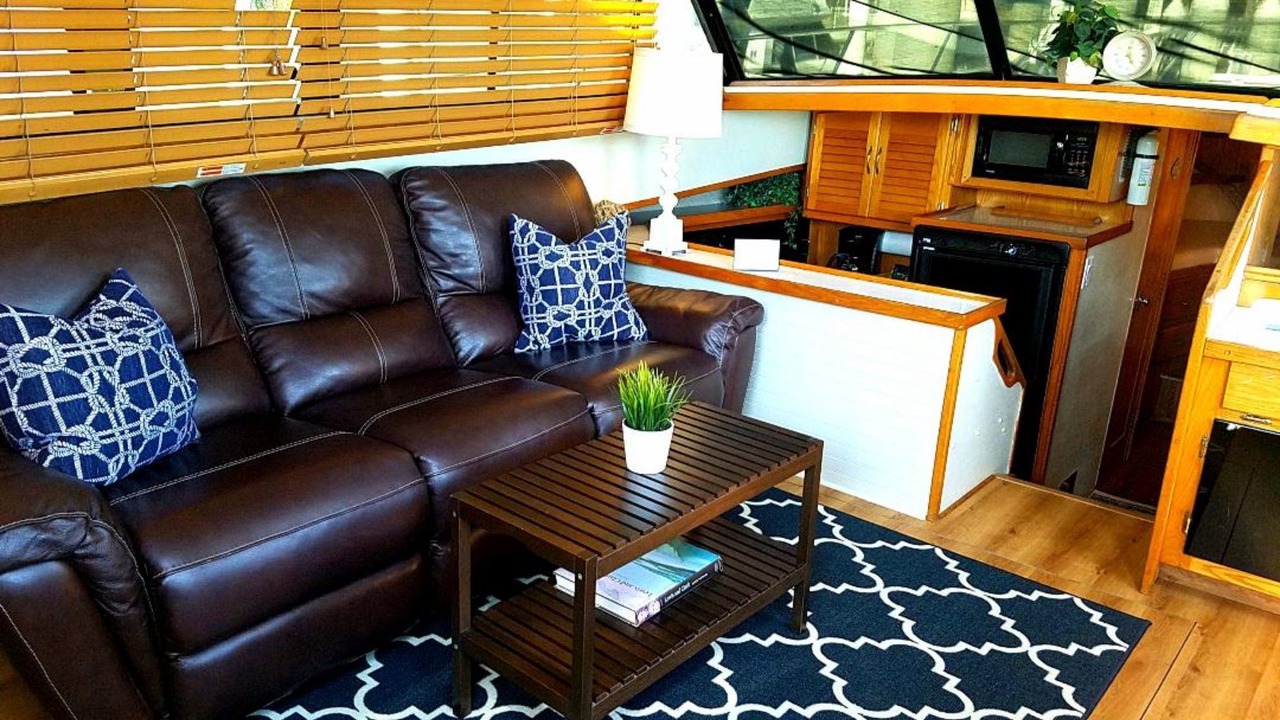 Photo of Livingroom in Waterfront